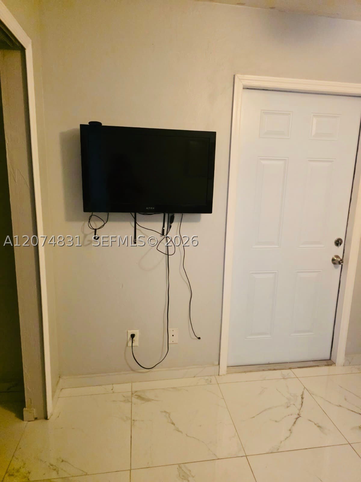 2909 20Th St W – photo 4