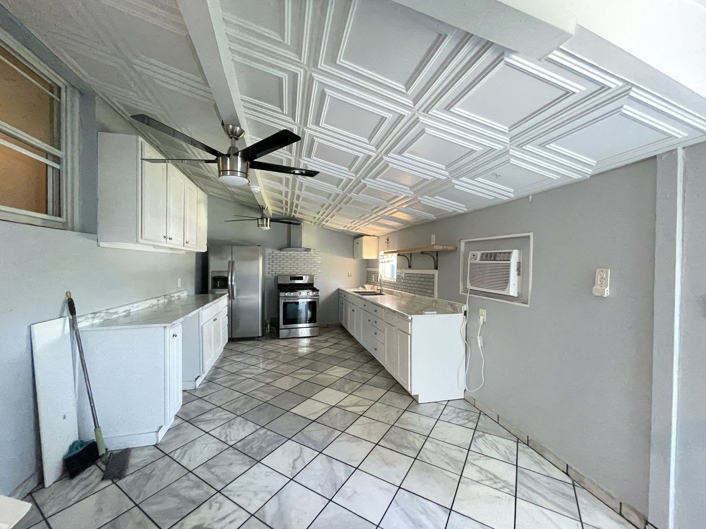 3618 S 120Th St 3 Bed 2 Bath Ranch In Westwood Heights Updated Kitchen Bath Finished Basement Detached Garage – photo 4