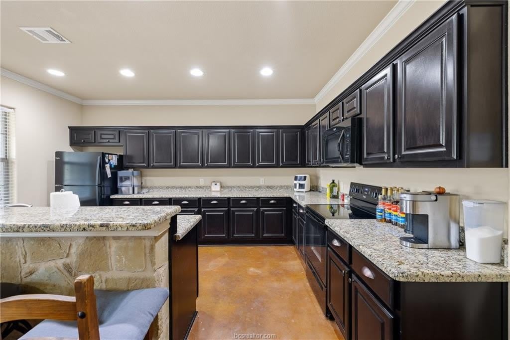2902 Old Ironsides Drive – photo 5