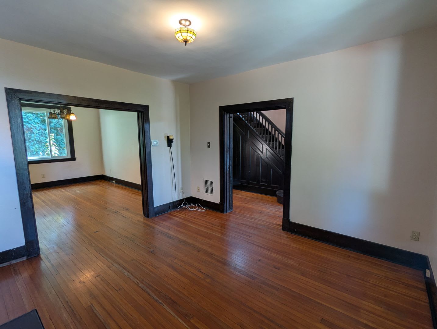 3 Bedroom 1 Bathroom Single Family Home Greenfield – photo 4