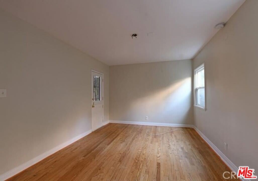11061 Ohio Ave – photo 3