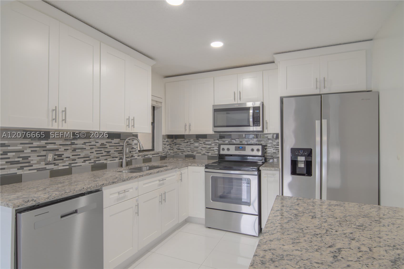 3745 Cocoplum Cir – photo 4