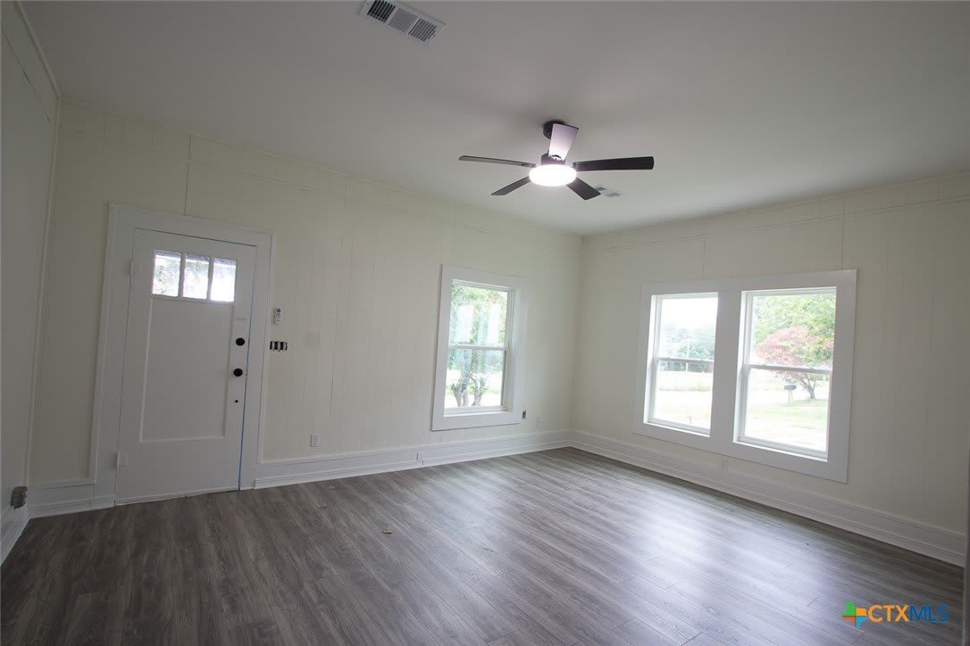106 N Pear Street – photo 2