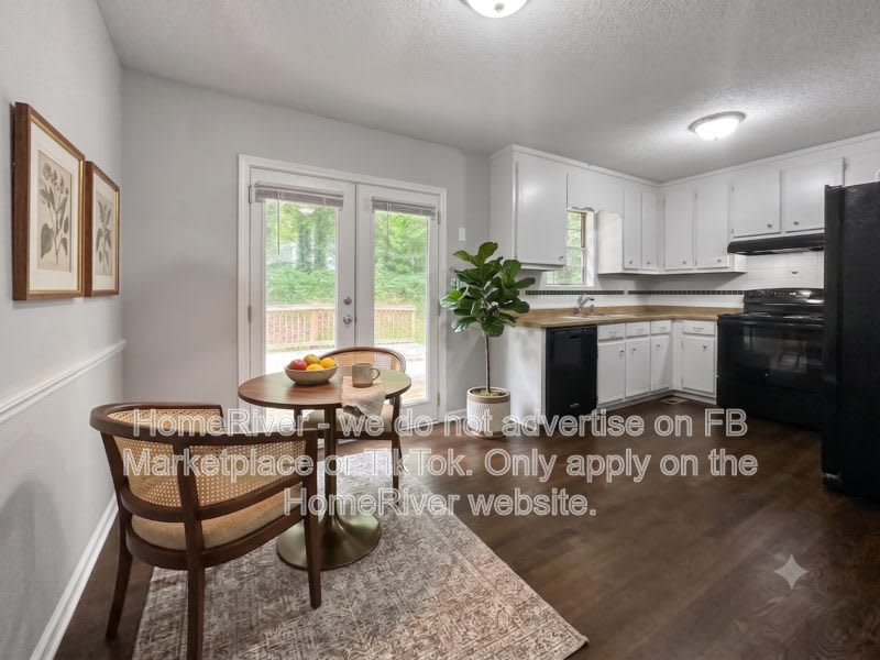 555 Browning Cir – photo 5