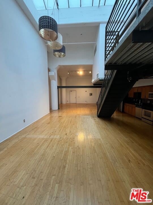 420 S San Pedro St – photo 2