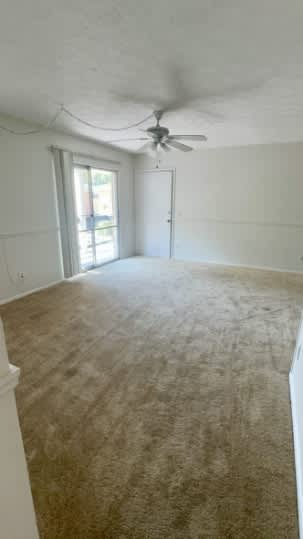 5984 Windsor Forest DriveUnit – photo 4