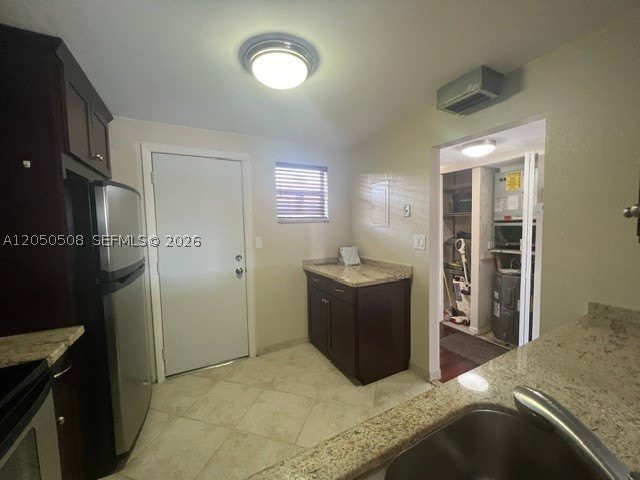 404 NW 68th Ave – photo 5