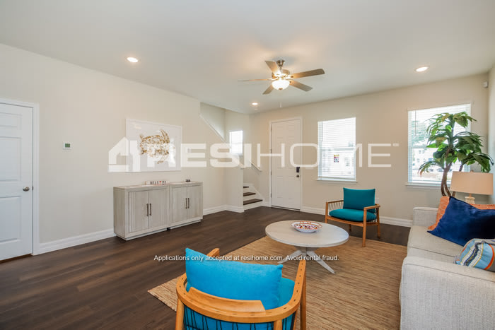 5027 Starwood Place – photo 4