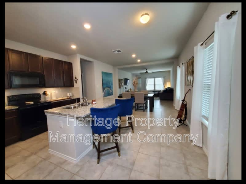 10522 Barbeque Bay – photo 4