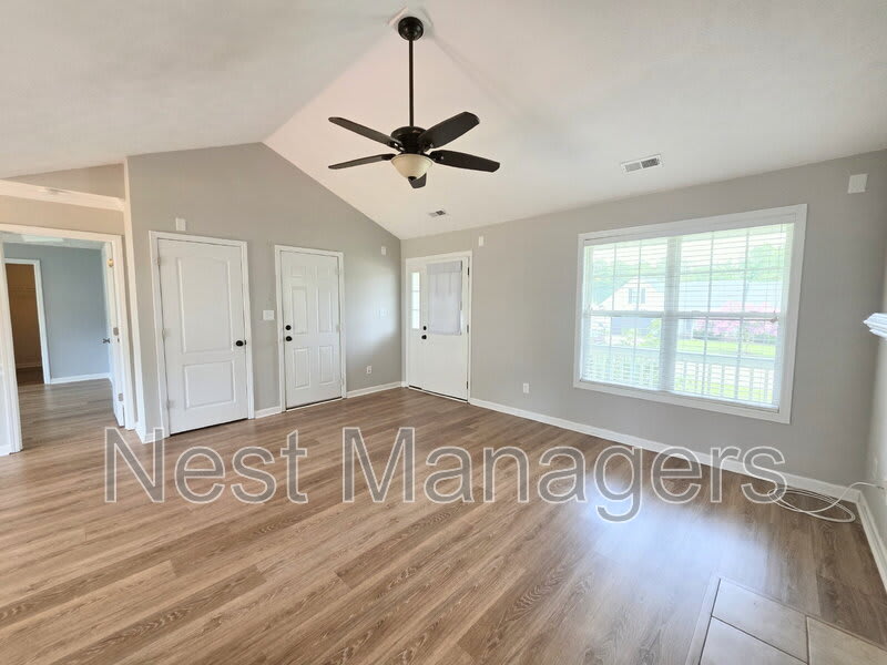 4608 Crystobal Road – photo 3