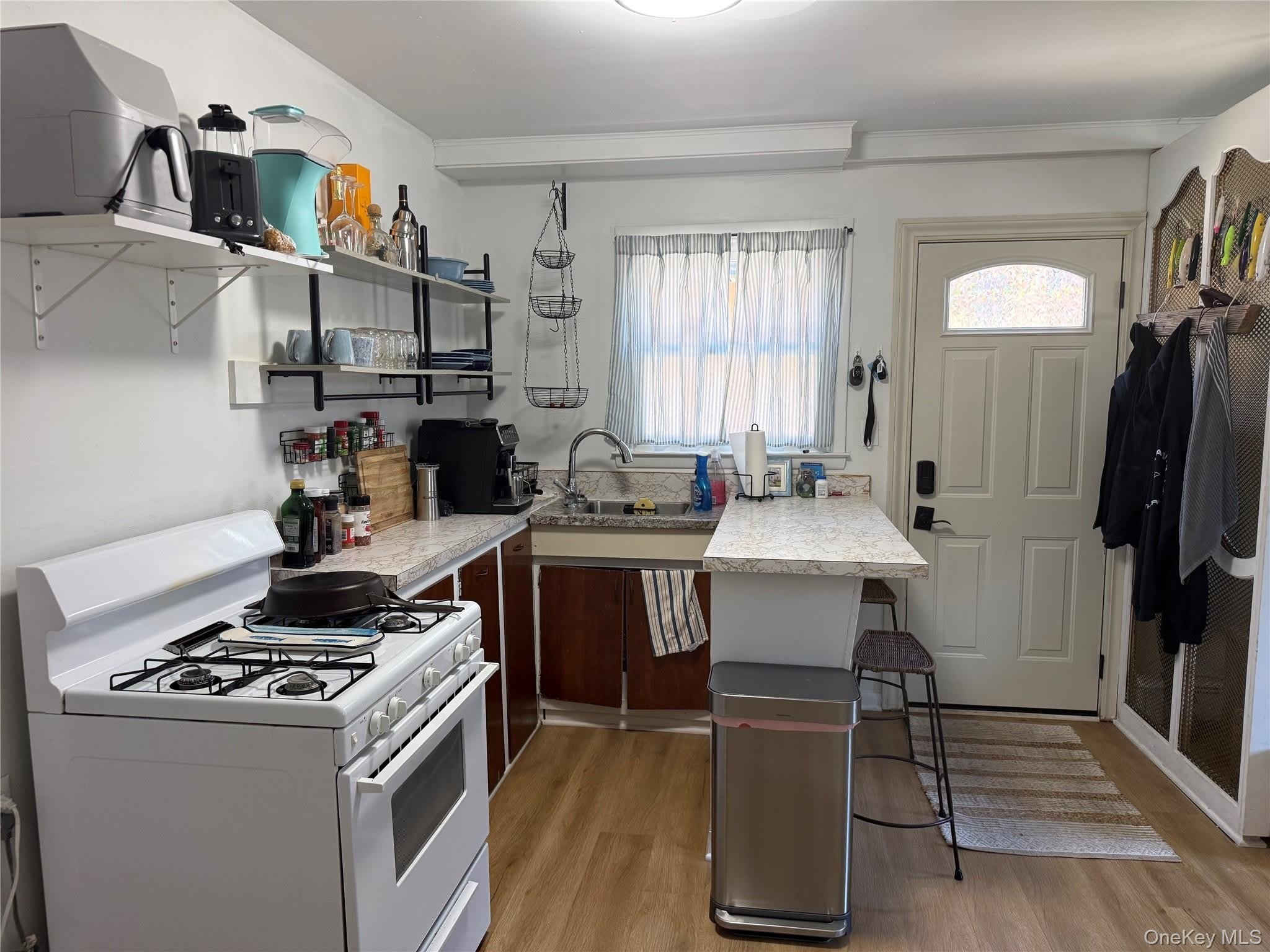 105 Belmont Avenue – photo 3