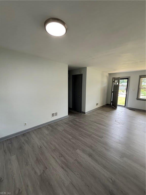 6308 Shelby Lane – photo 5