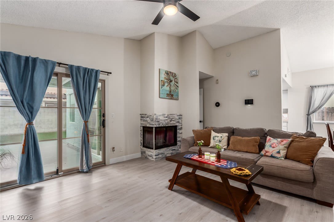 5776 Yerington Avenue – photo 4