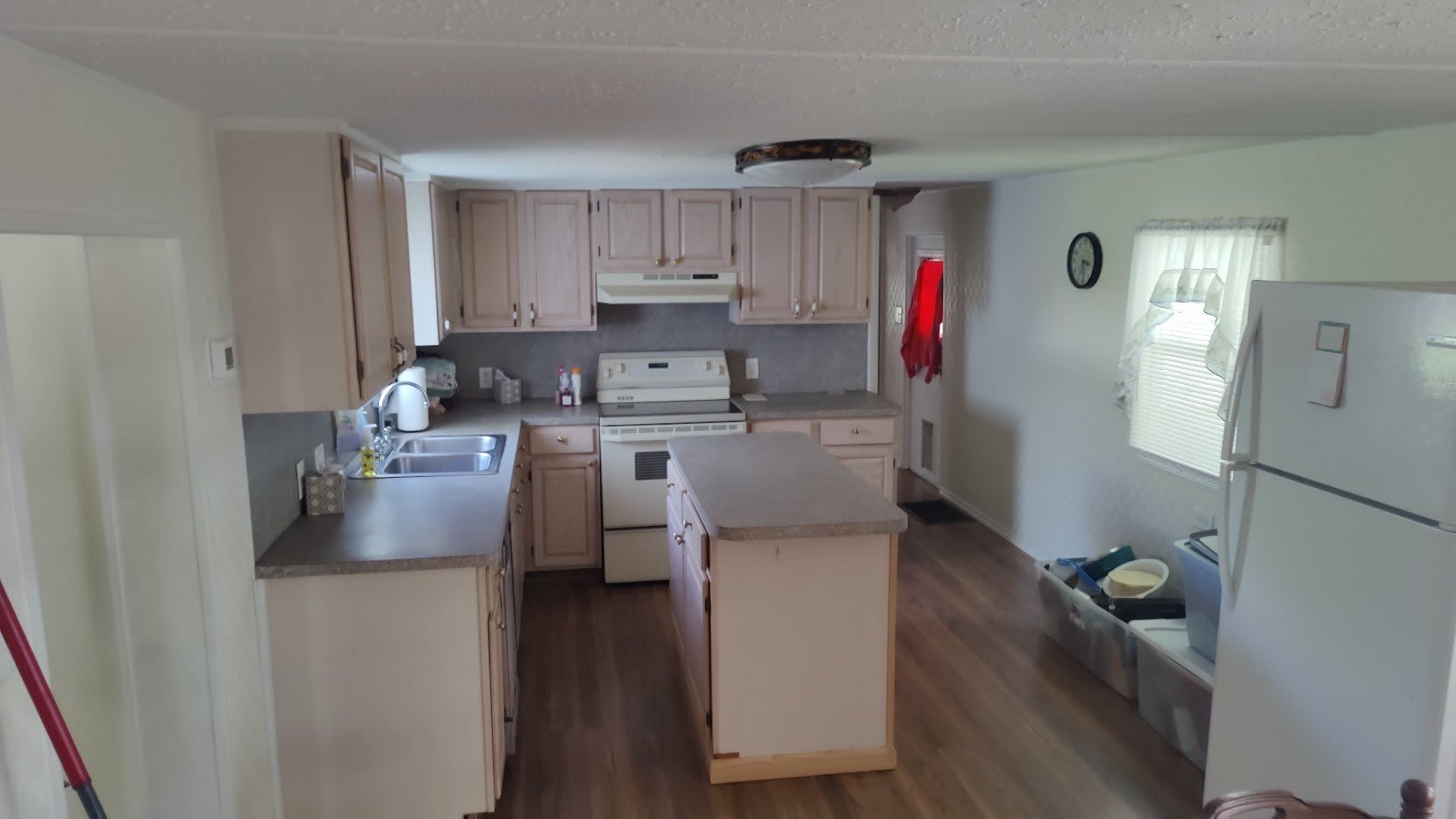 5 J F Kennedy Street – photo 3