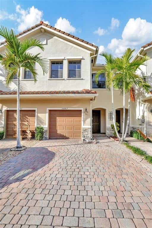 5887 NW 56th Place – photo 1