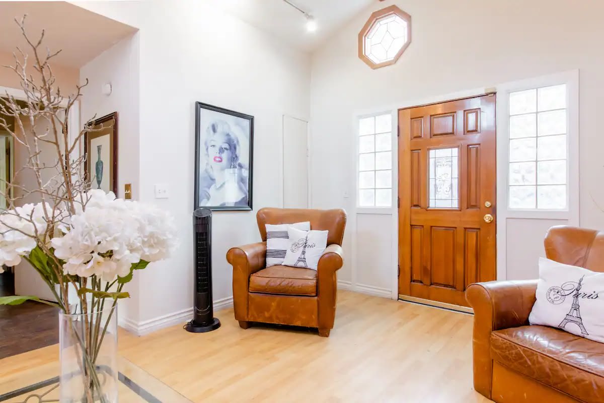 9448 Hillrose Street – photo 2