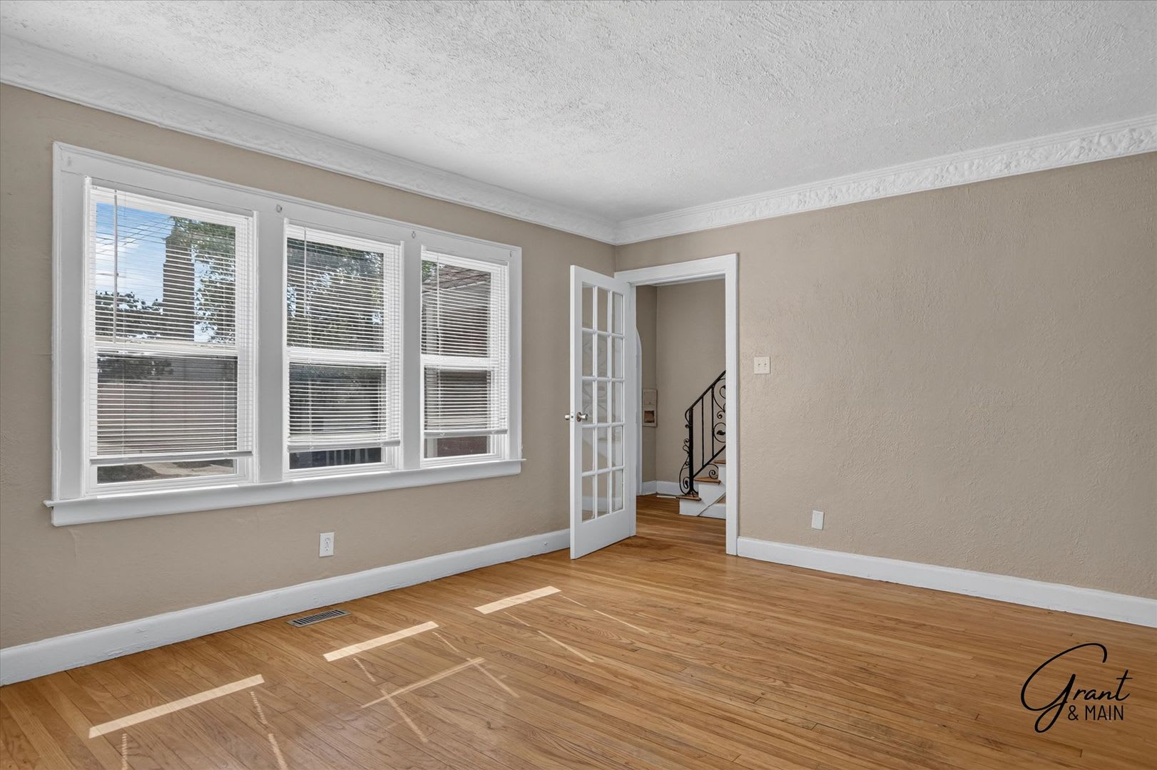 1675 Fitzgerlad Brick 3 Bedroom 2 Bath – photo 4