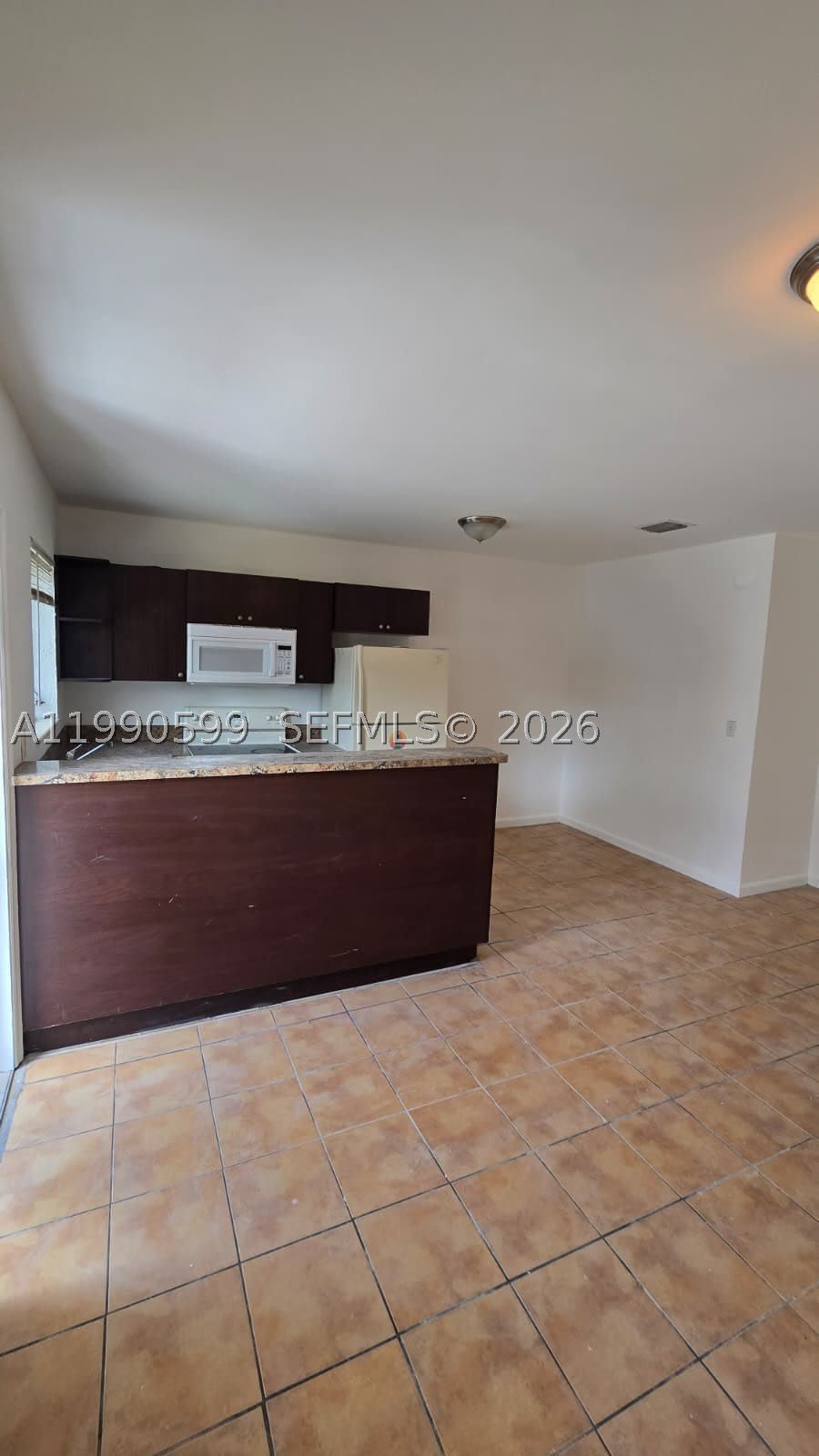 16131 NE 19th Pl – photo 2