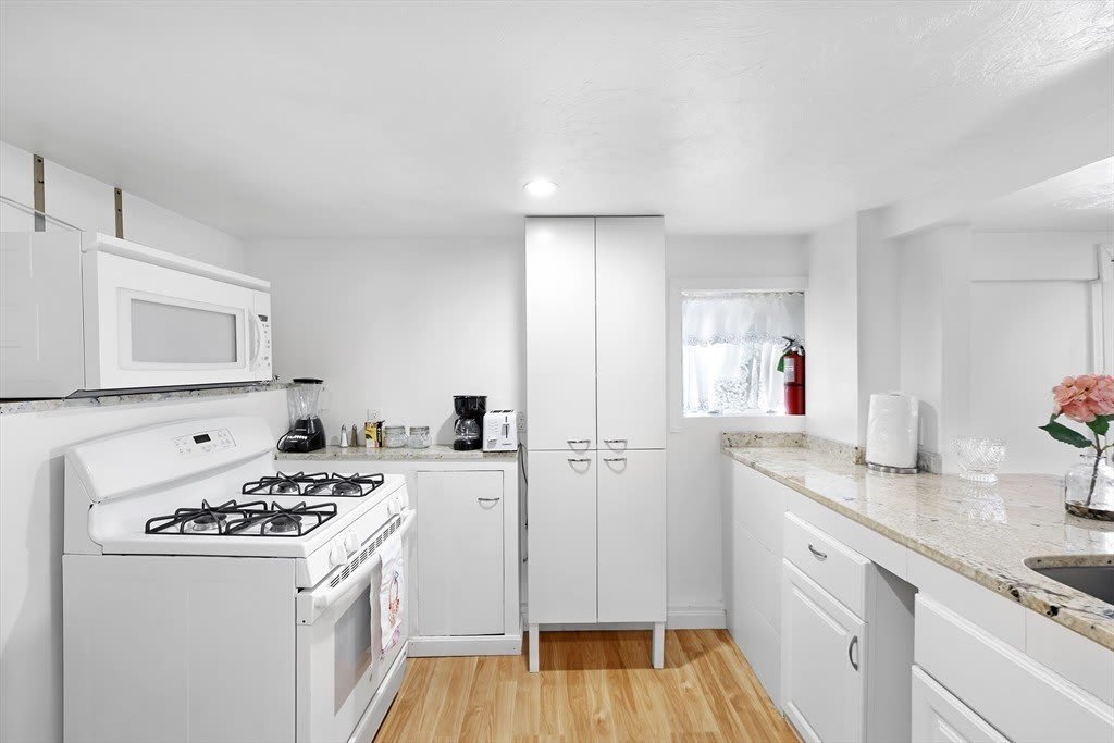 875 Granite Street – photo 2