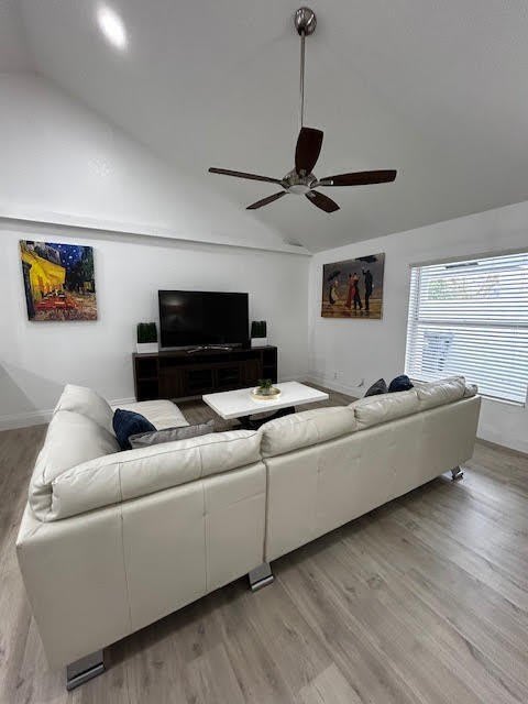 13647 Yarmouth Court – photo 4