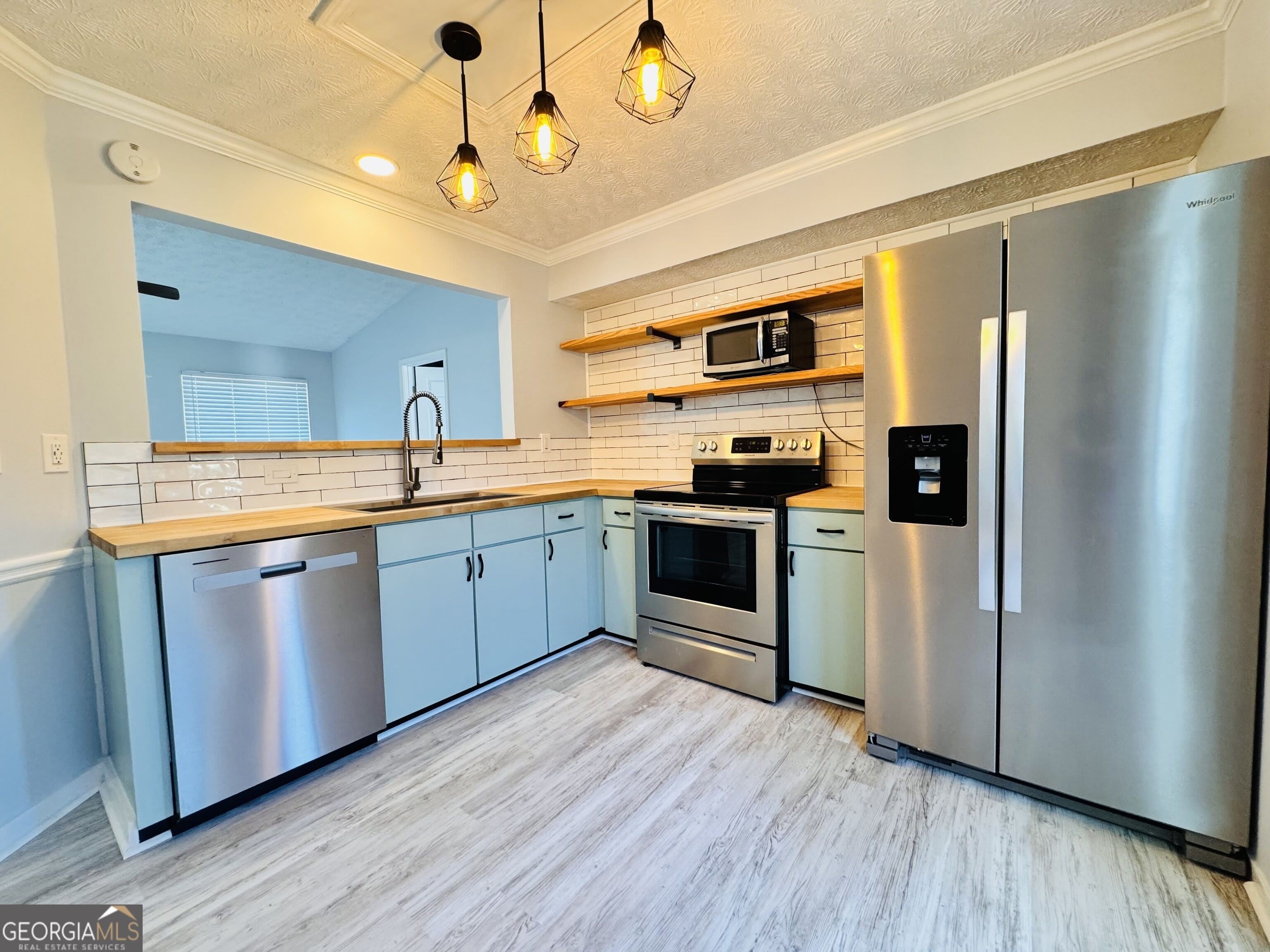 506 Iris Glen – photo 4