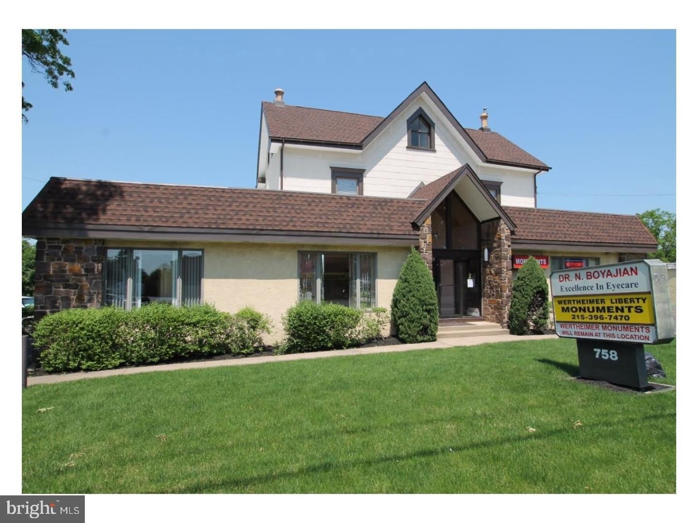 758 2Nd Street Pike – photo 1