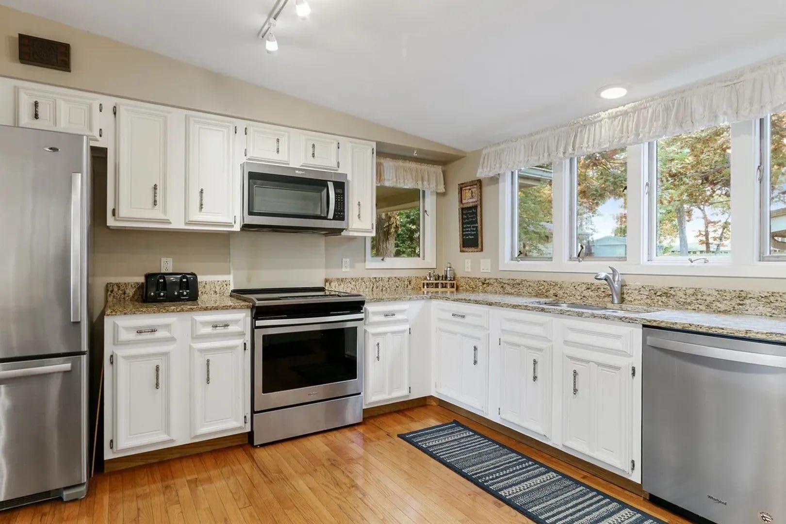 Powers Lake Waterfront Home with Private Pier Available for Monthly Rental – photo 5
