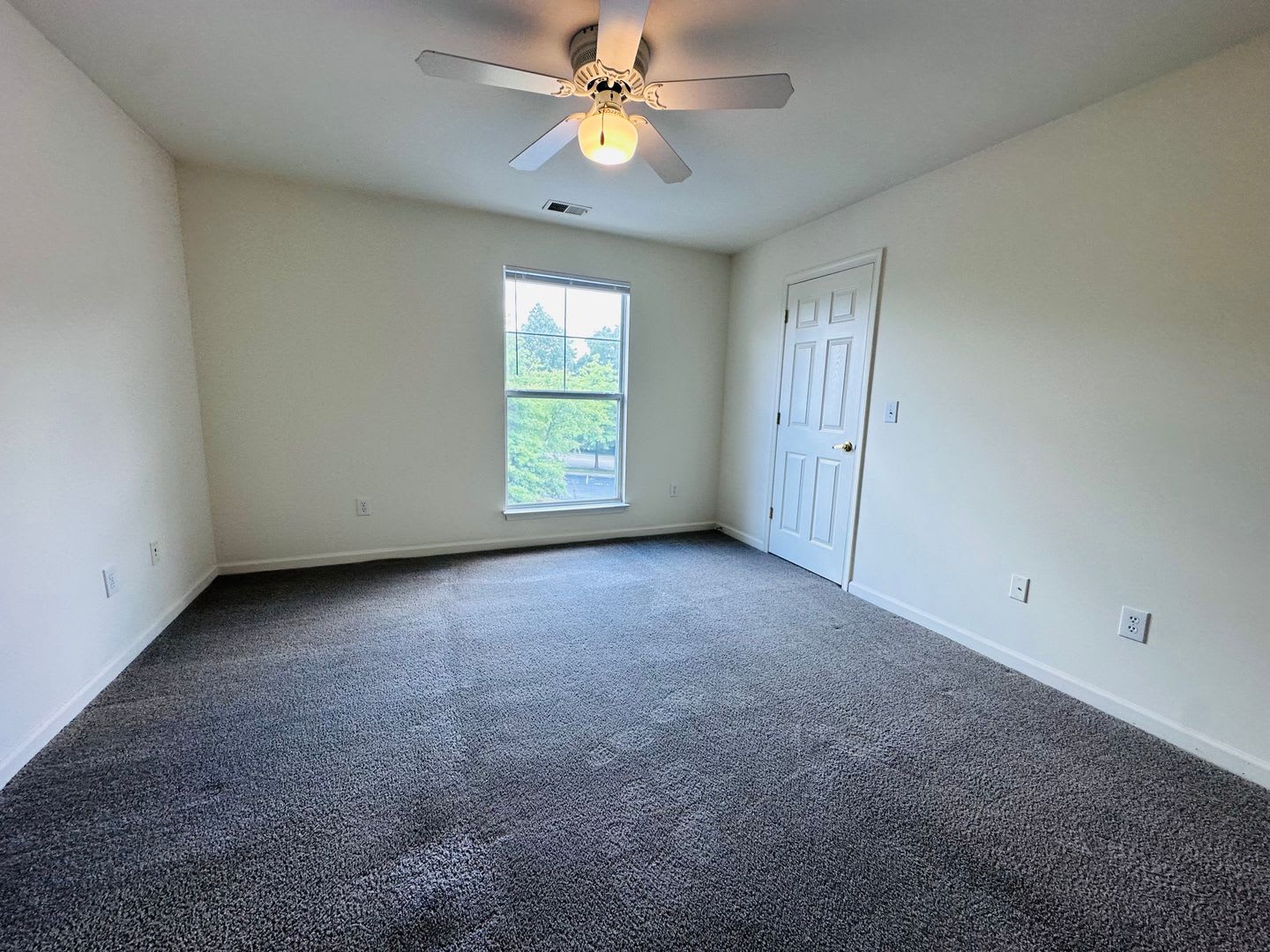 2 Bedroom, 2 Bath Condo – photo 5