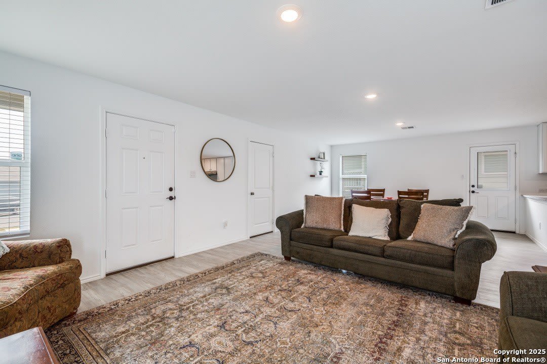 5223 HORNBECK HTS – photo 4