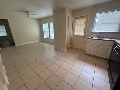 1602 Duncan Avenue – photo 3