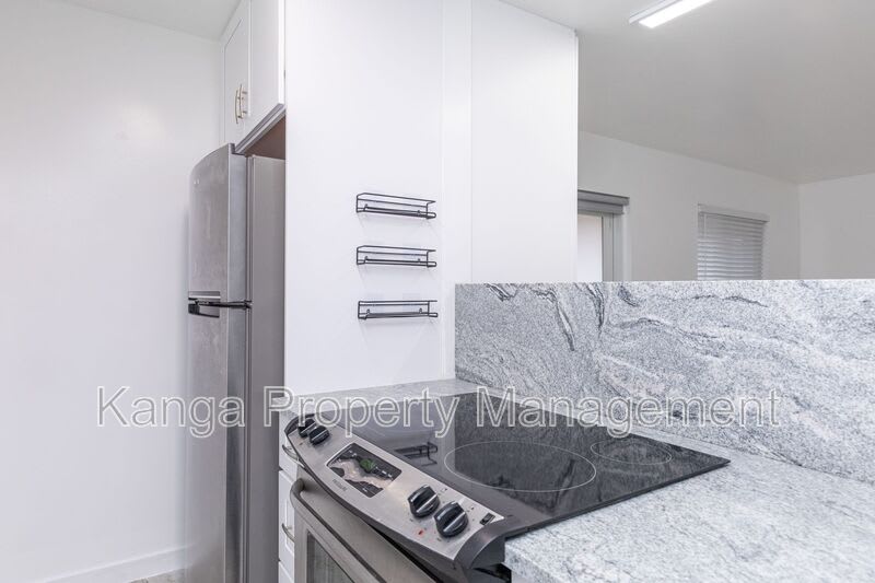5918 Pierce Street – photo 5