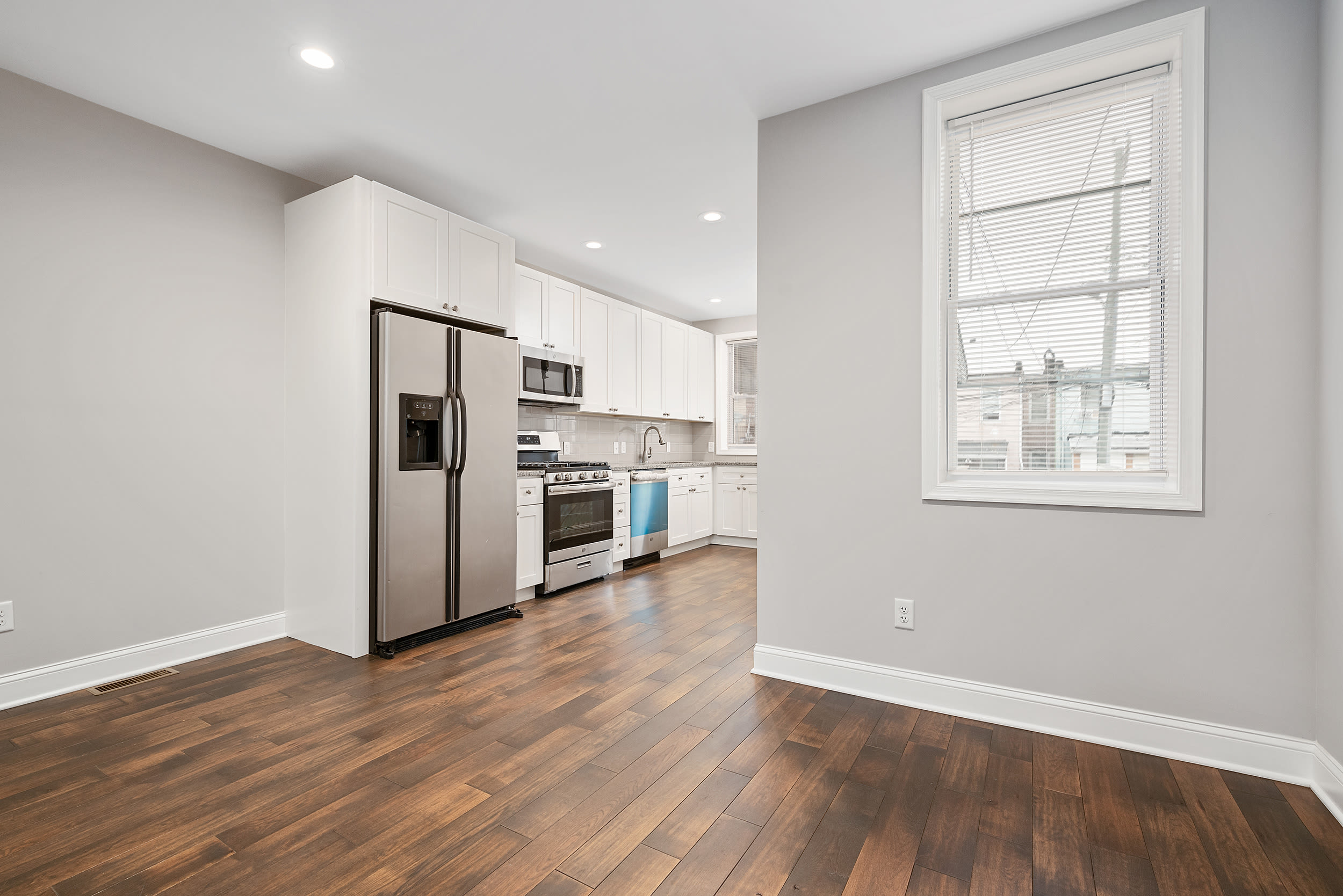 523 Rappolla Street – photo 5