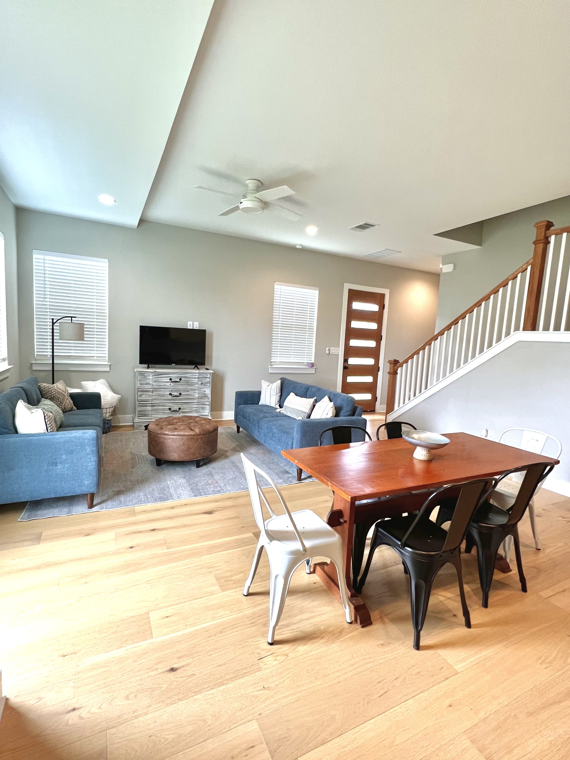 216 East 20th Street – photo 4