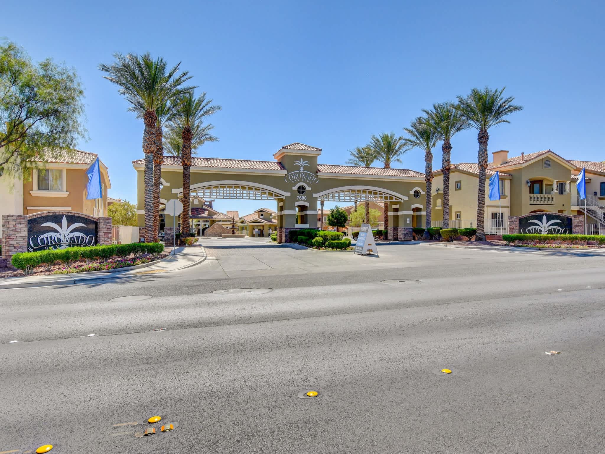 Coronado Bay Club Condo Apartment Homes – photo 3