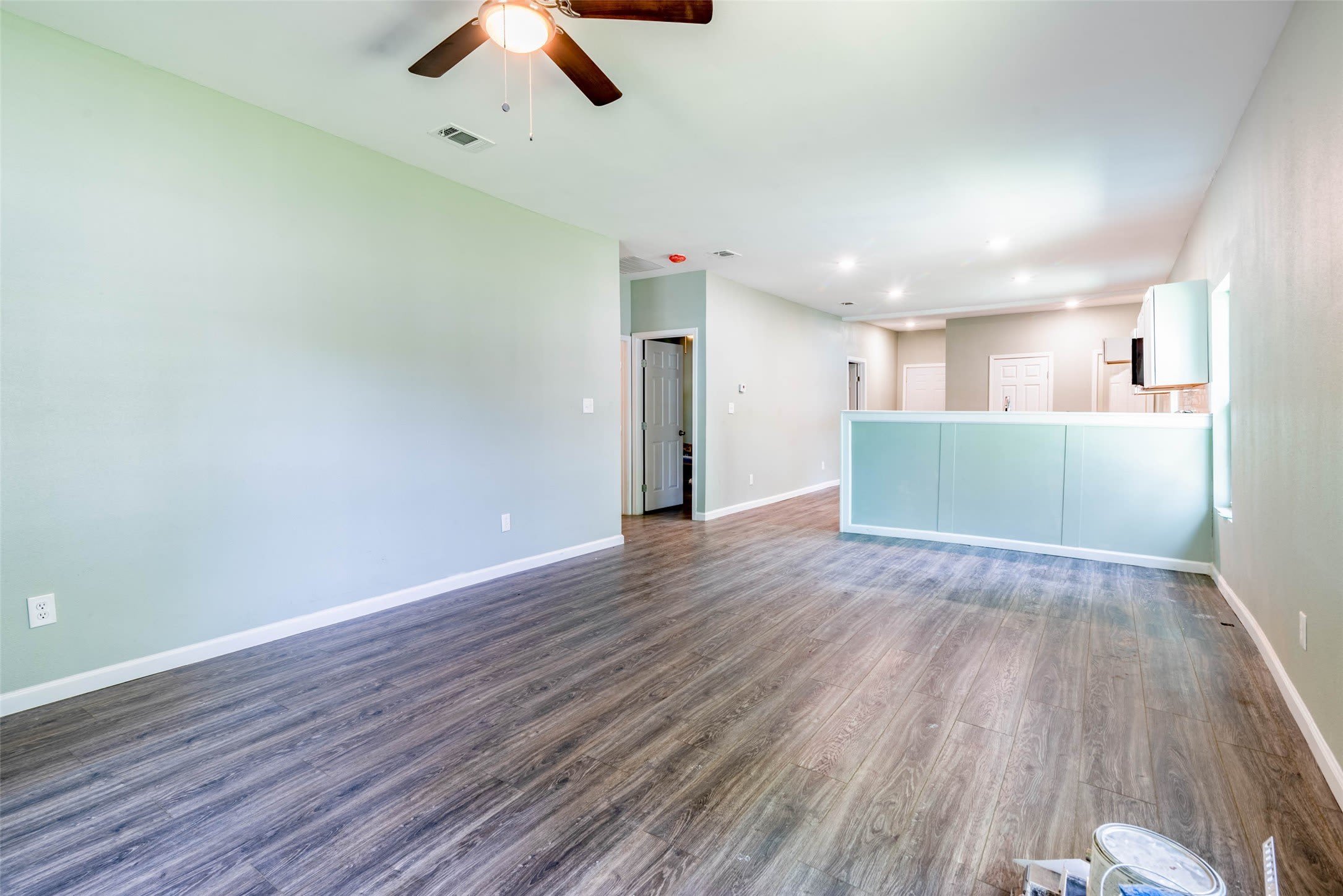 1457 W Austin Street – photo 5