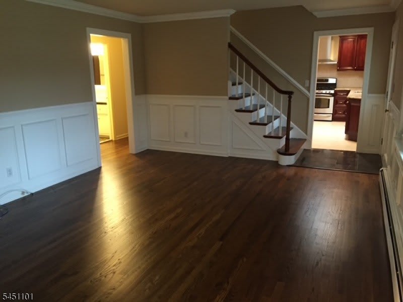 12 Osborne Ave – photo 3