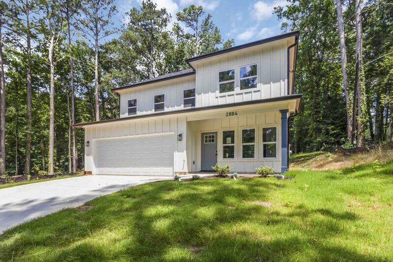 2884 Thompson Circle – photo 4