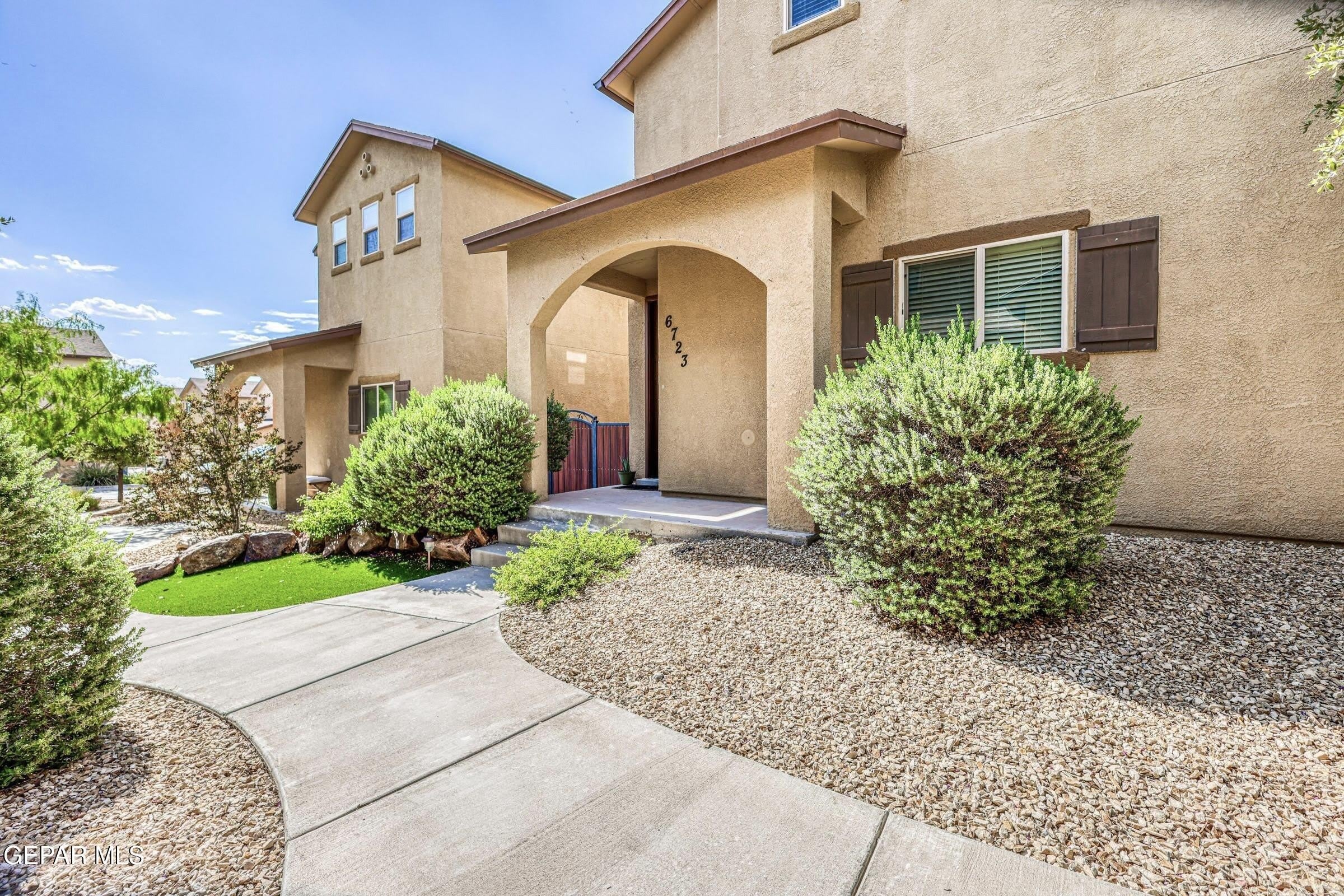 6723 BOULDER CANYON Lane – photo 2