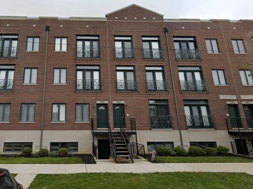 7016 West Medill Ave. – photo 2