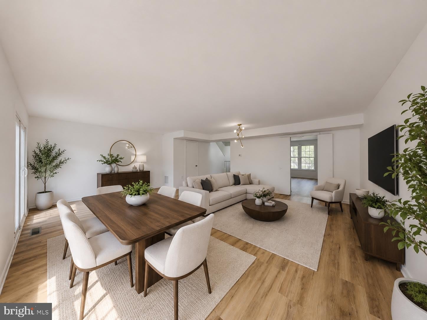 8105 Kenova Lane – photo 4