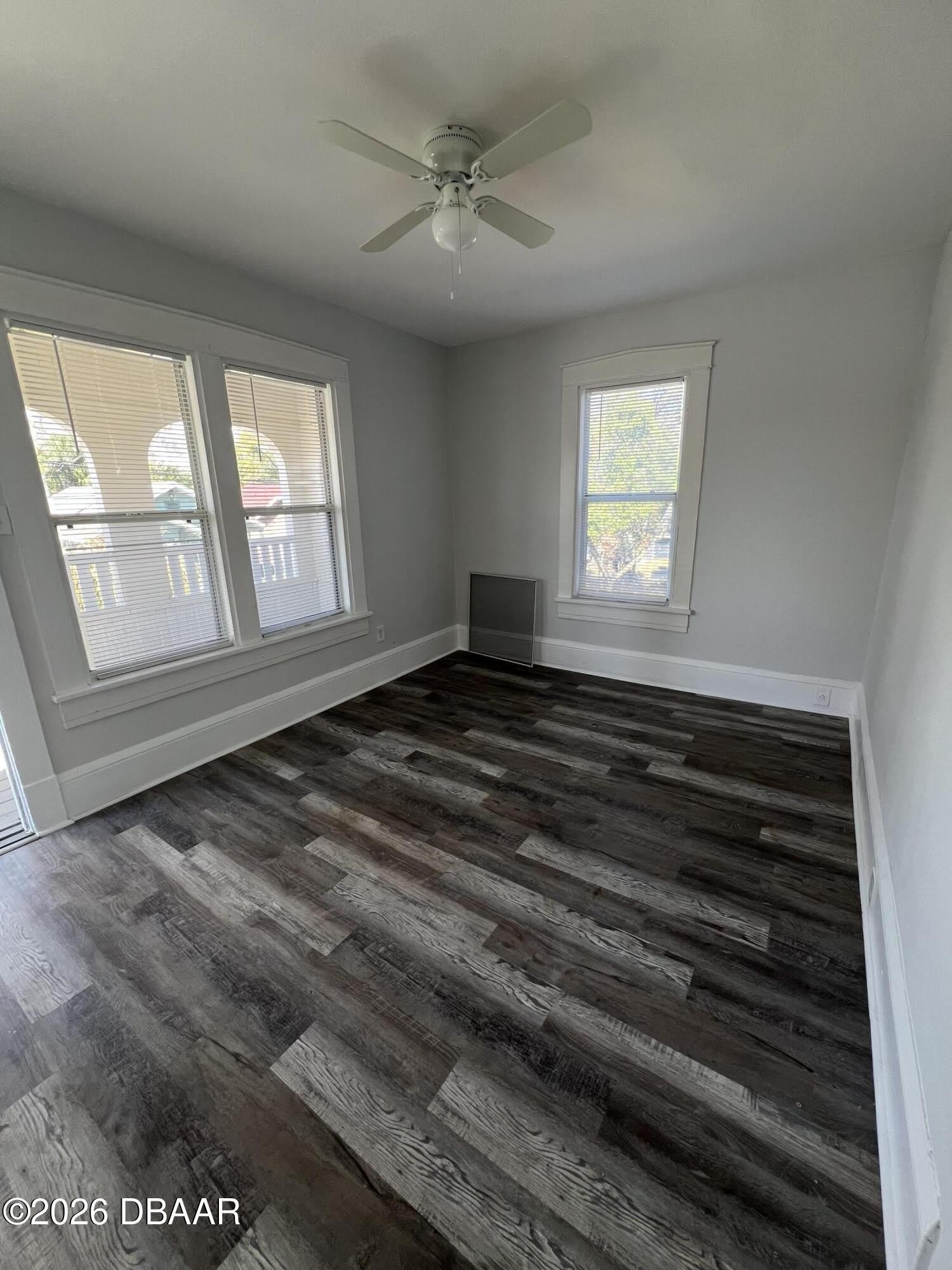 209 Taylor Avenue – photo 3