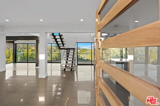 2000 Westridge Road – photo 3