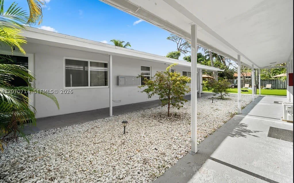 1133 NE 17th Ave – photo 4