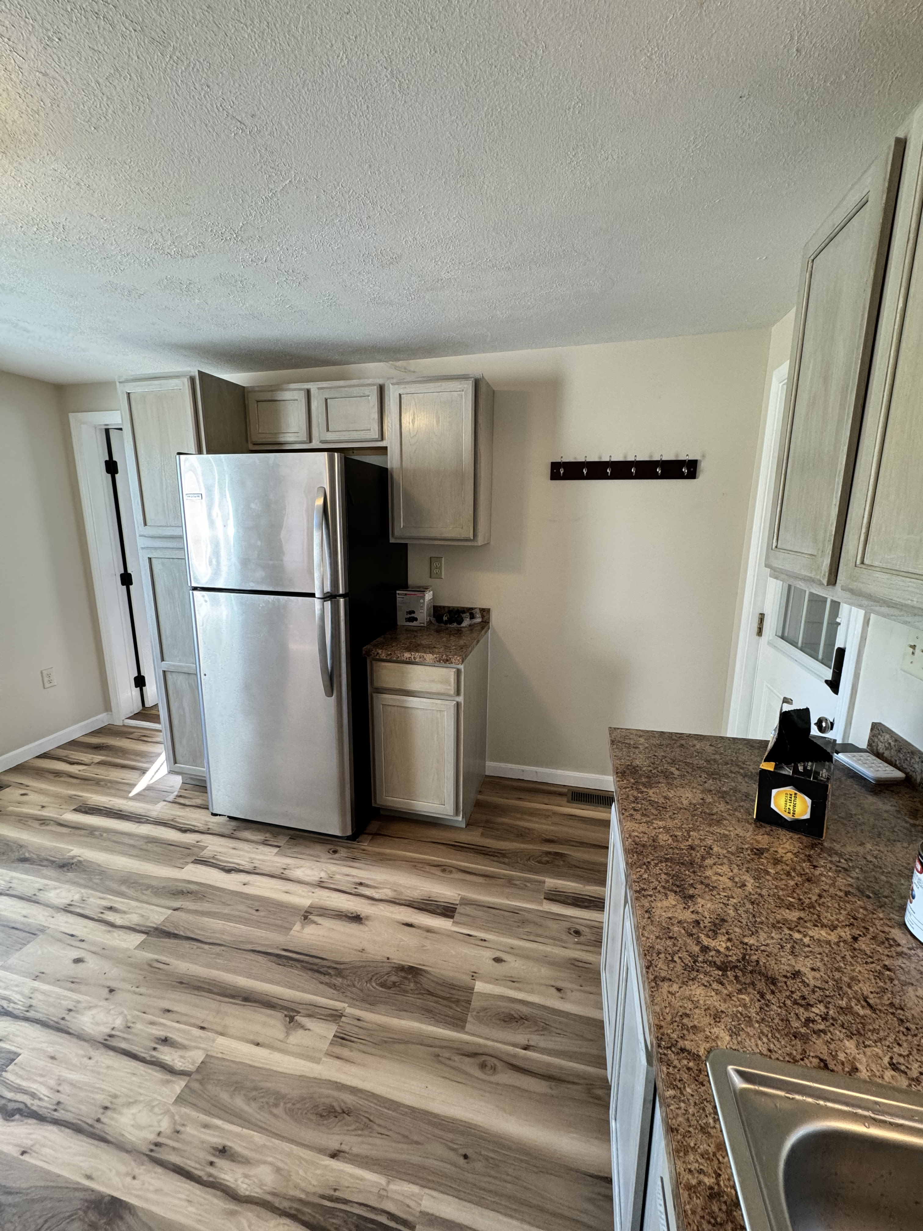 276 North Main Street – photo 3