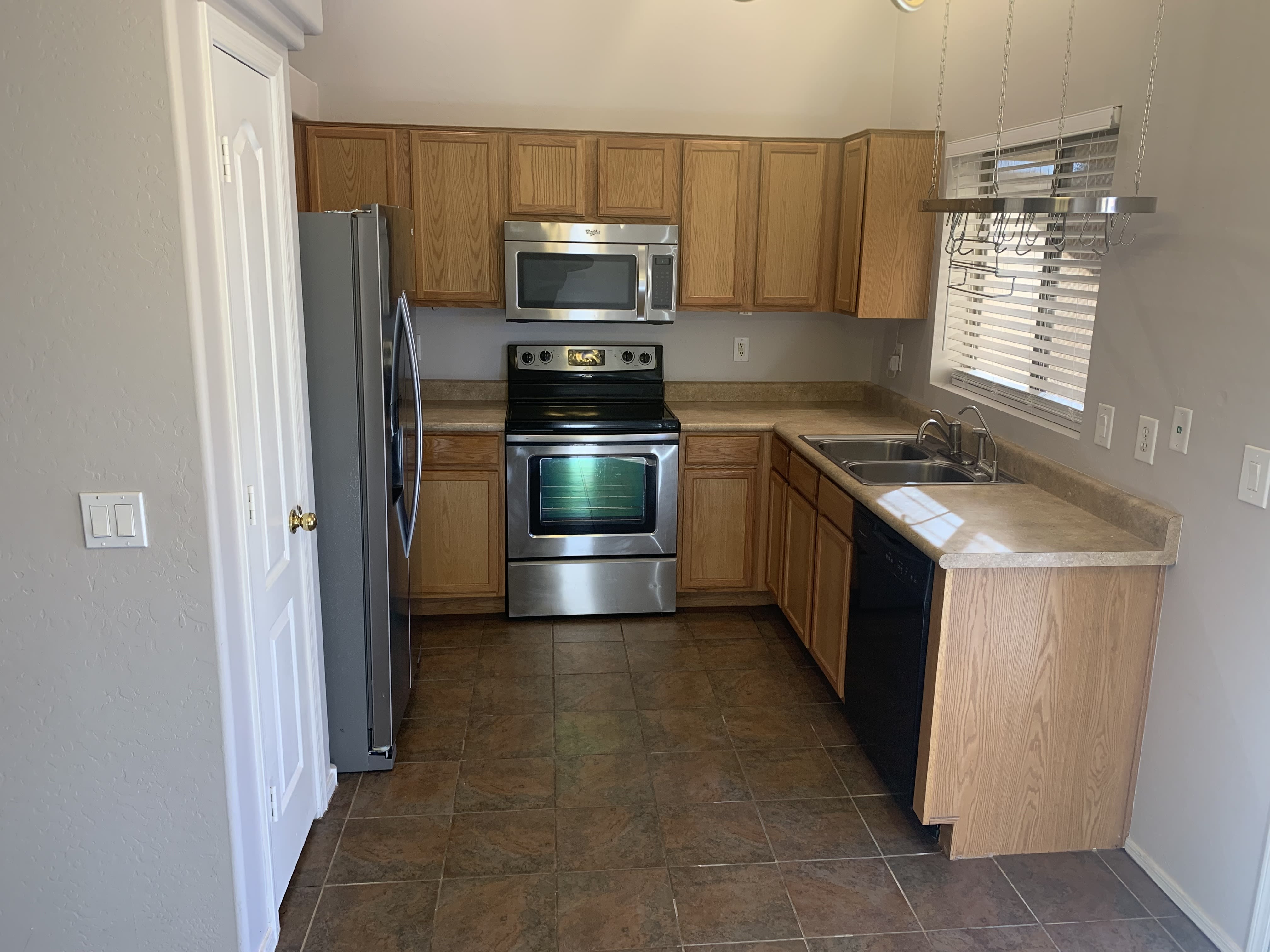 43923 W Wild Horse Trail – photo 5