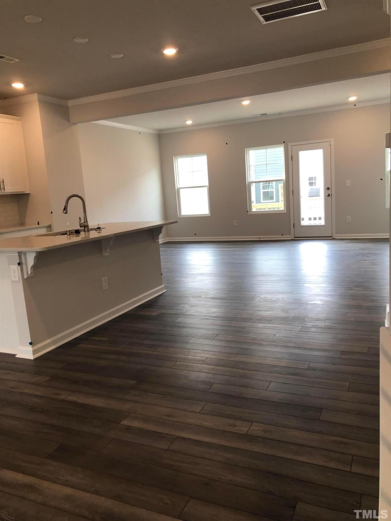 1424 Rosepine Drive – photo 3