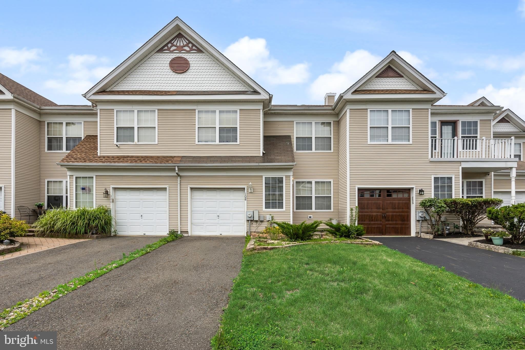 108 TATTERSALL Drive – photo 1