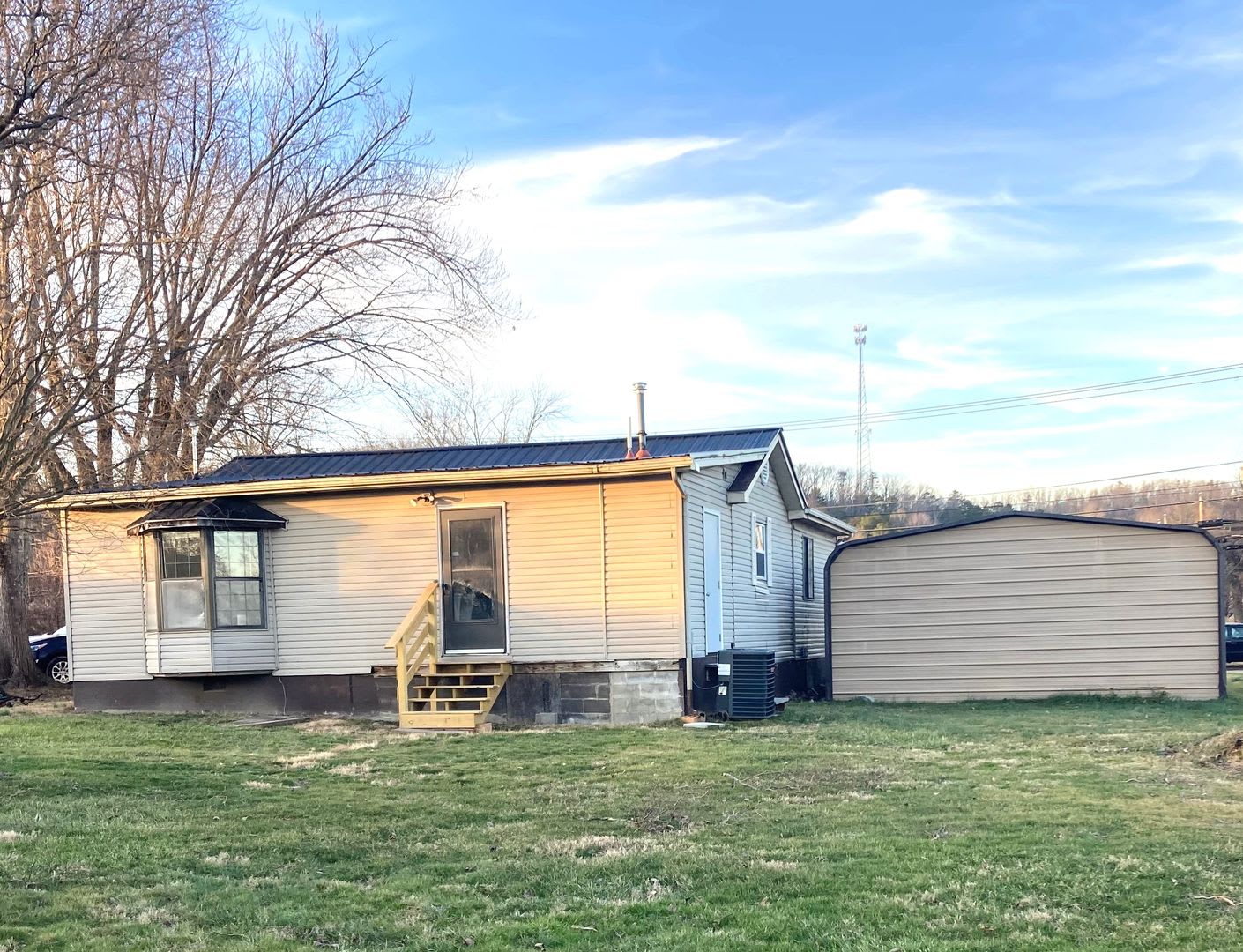 Newly Updated Home In Culloden – photo 2