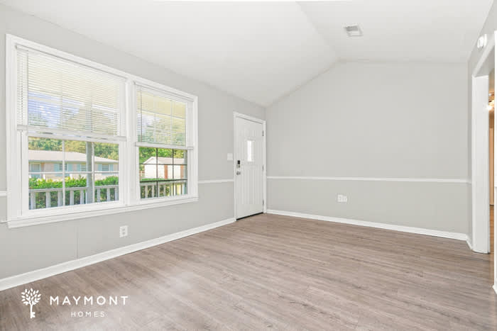 4426 Hardwood Street – photo 4