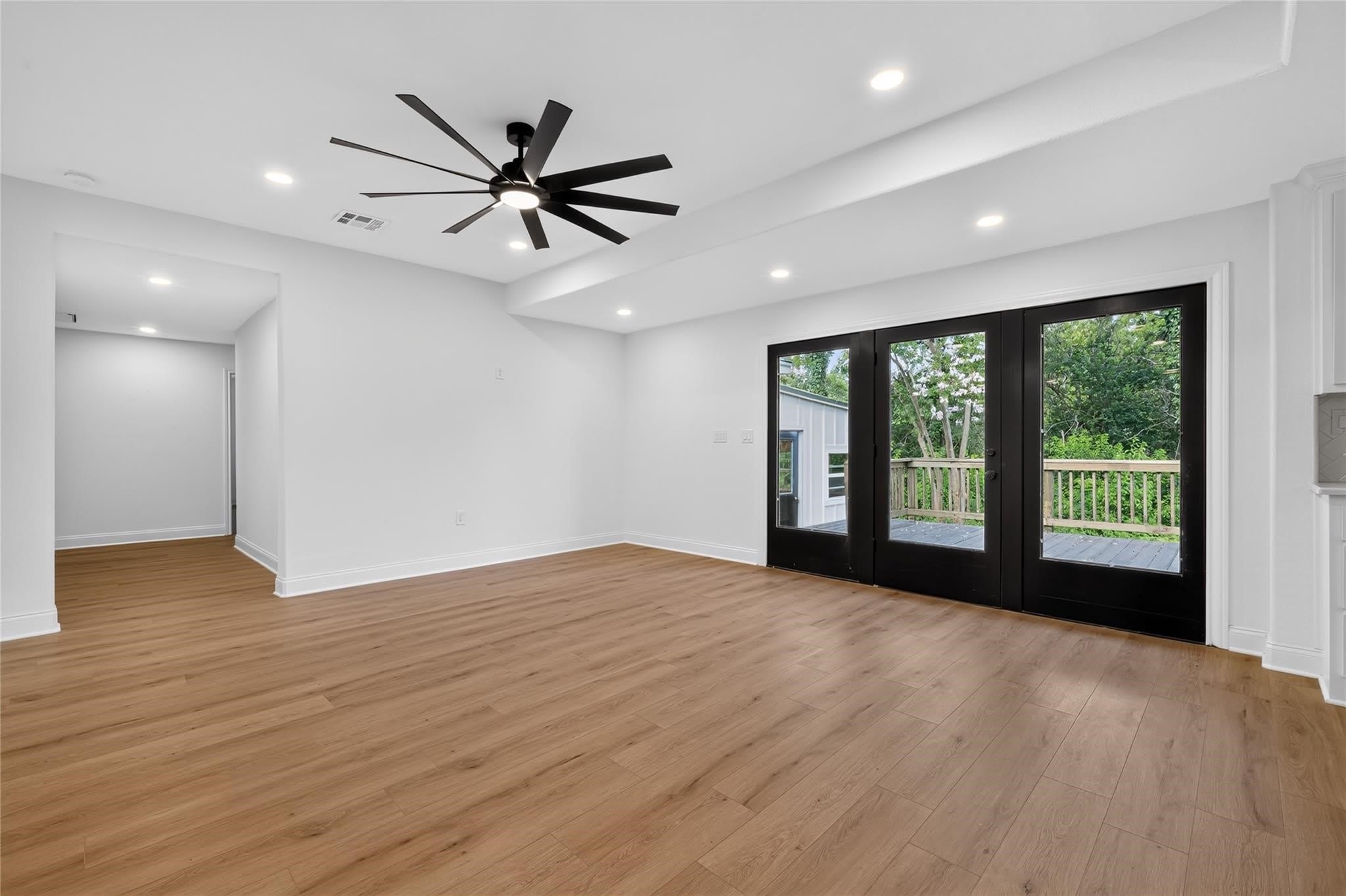 2808 Woodland Drive – photo 4